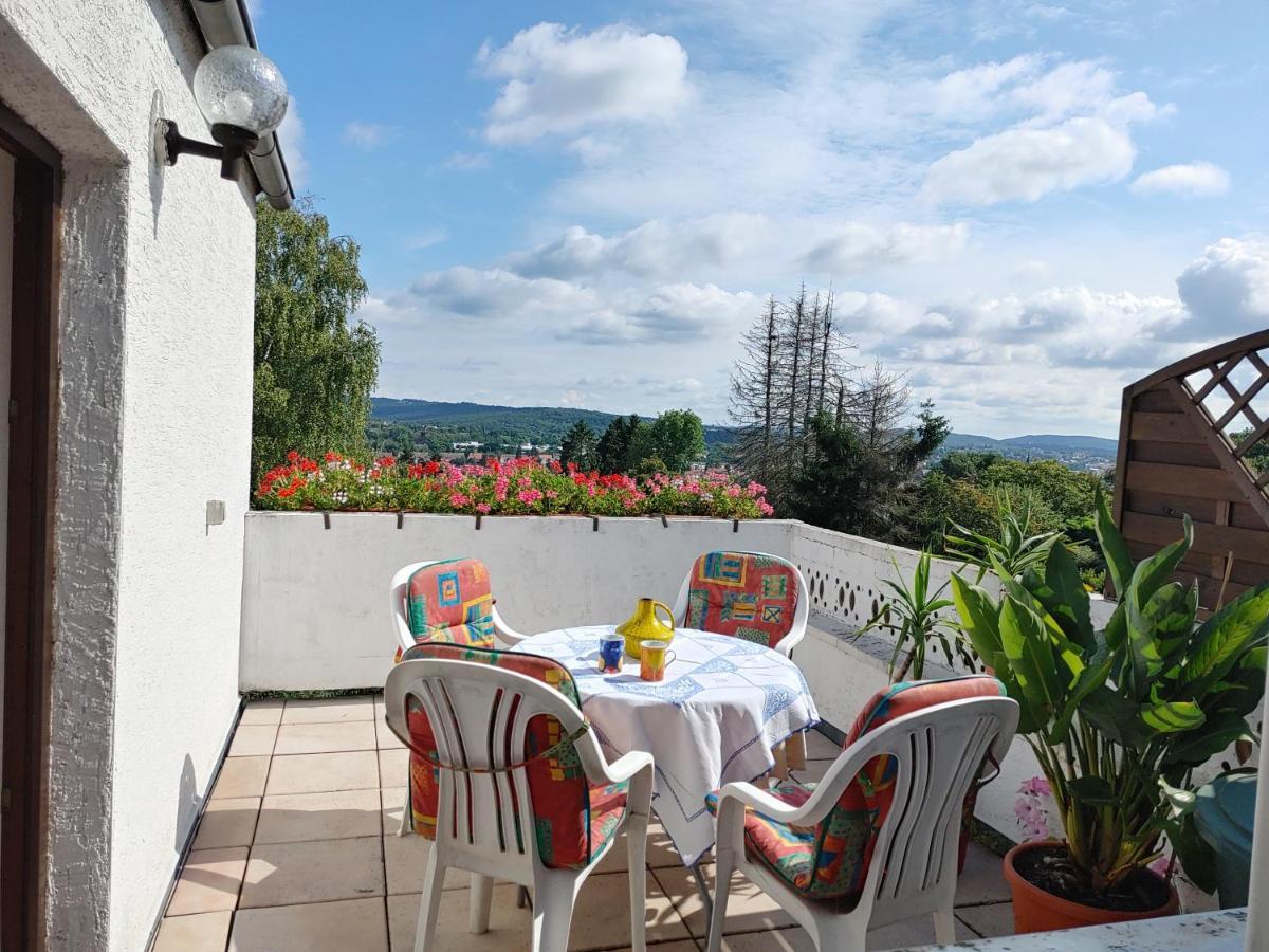 Ferienwohnung Mit Aussicht ザールブリュッケン エクステリア 写真
