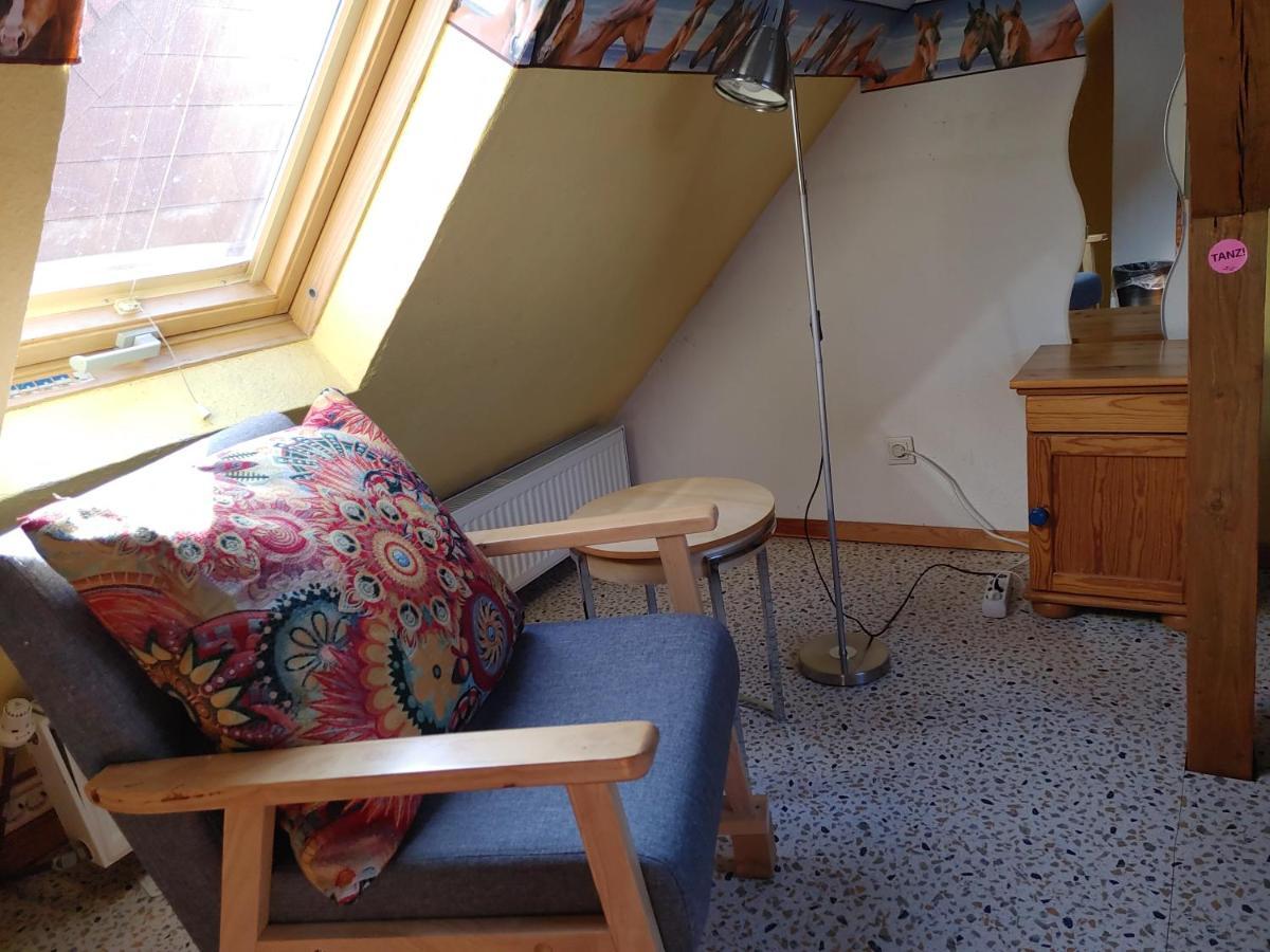 Ferienwohnung Mit Aussicht ザールブリュッケン エクステリア 写真